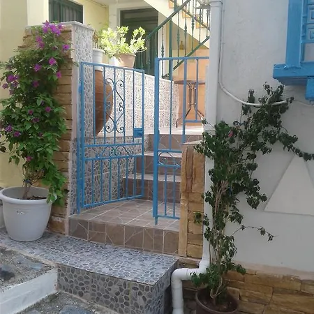 Skopelos Town House Villa *